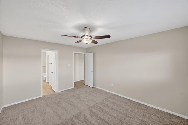 15819 Contender Lane, Friendswood, TX 77546