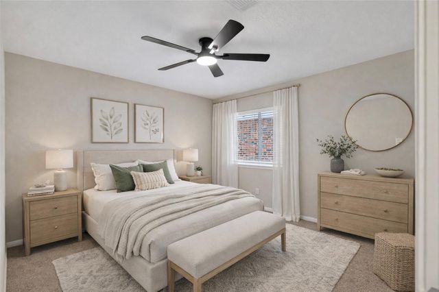 15819 Contender Lane, Friendswood, TX 77546