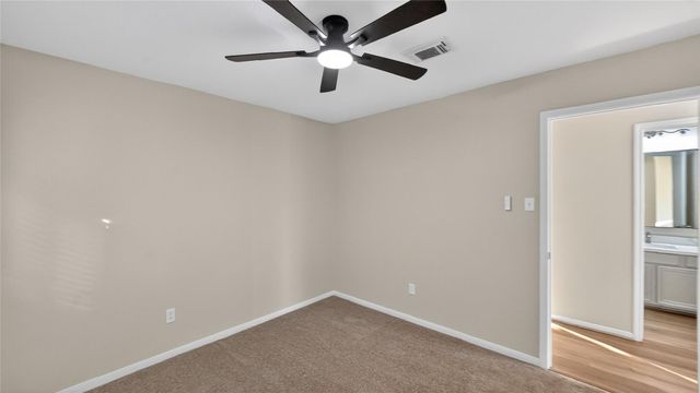 15819 Contender Lane, Friendswood, TX 77546