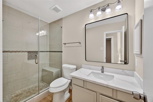 15819 Contender Lane, Friendswood, TX 77546