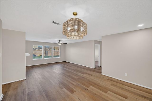 15819 Contender Lane, Friendswood, TX 77546