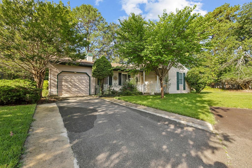 56 Milford Avenue 53, Whiting, NJ 08759