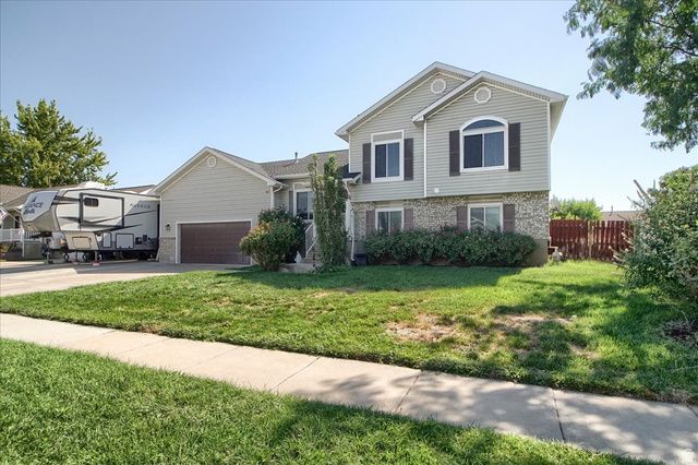 2003 S 1840 W, Syracuse, UT 84075