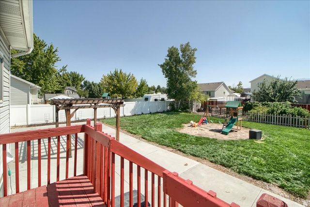 2003 S 1840 W, Syracuse, UT 84075