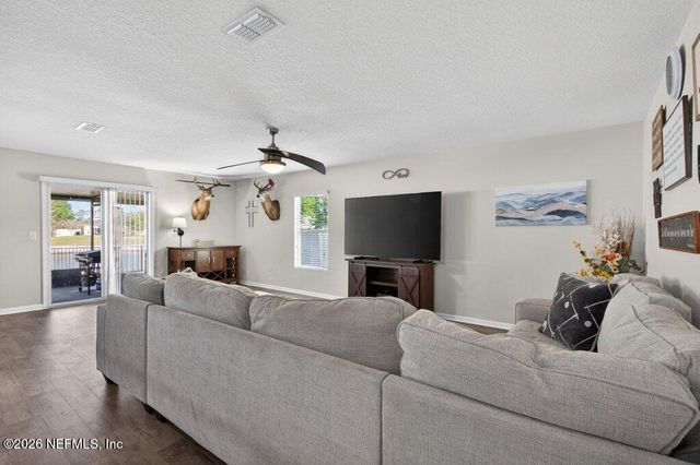 15373 HIDDEN FOAL Drive, Jacksonville, FL 32234