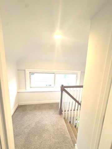 9432 S Vernon Avenue, Chicago, IL 60619