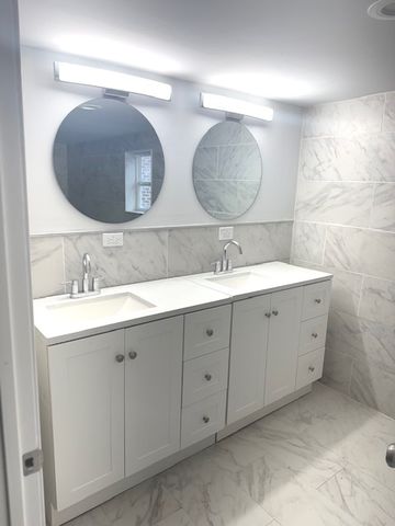 9432 S Vernon Avenue, Chicago, IL 60619