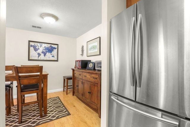 108 Norton Ave 17, Easton, MA 02334