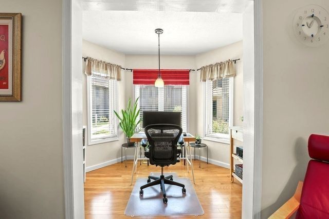 108 Norton Ave 17, Easton, MA 02334
