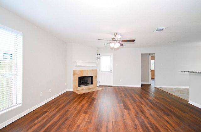 3707 Villa Glen Drive, Houston, TX 77088