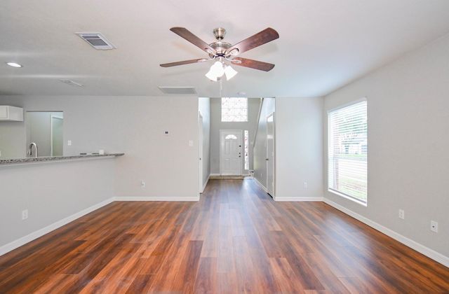 3707 Villa Glen Drive, Houston, TX 77088