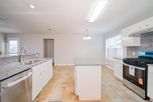 3707 Villa Glen Drive, Houston, TX 77088