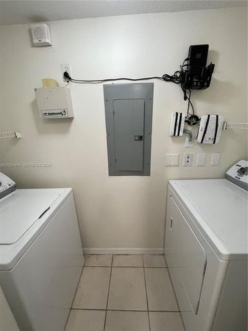 4081 San Marino Blvd 206, West Palm Beach, FL 33409