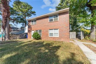 912 Druid Cir # B, Norfolk, VA 23504