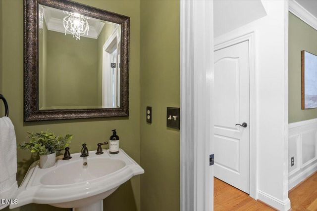 9113 Wellsley Way, Raleigh, NC 27613