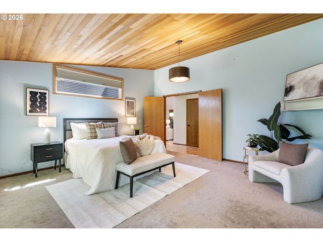 10203 Sw 59TH Pl, Portland, OR 97219