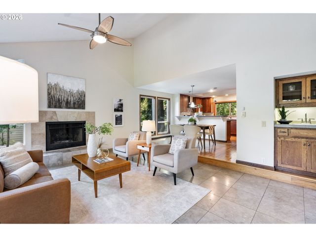 10203 Sw 59TH Pl, Portland, OR 97219