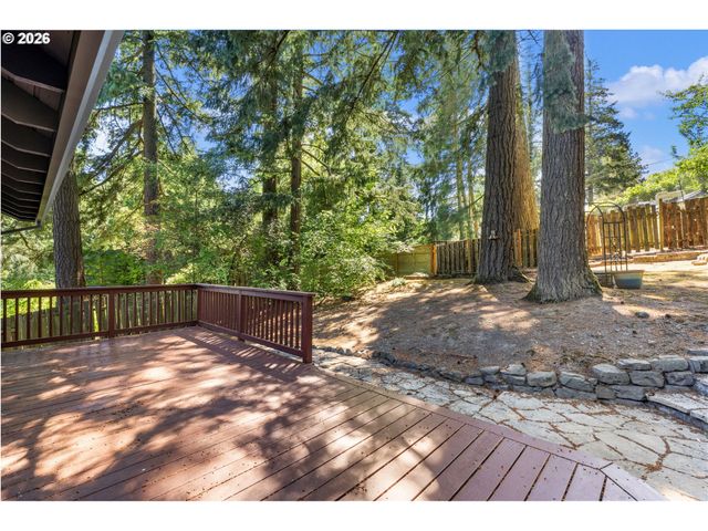 10203 Sw 59TH Pl, Portland, OR 97219