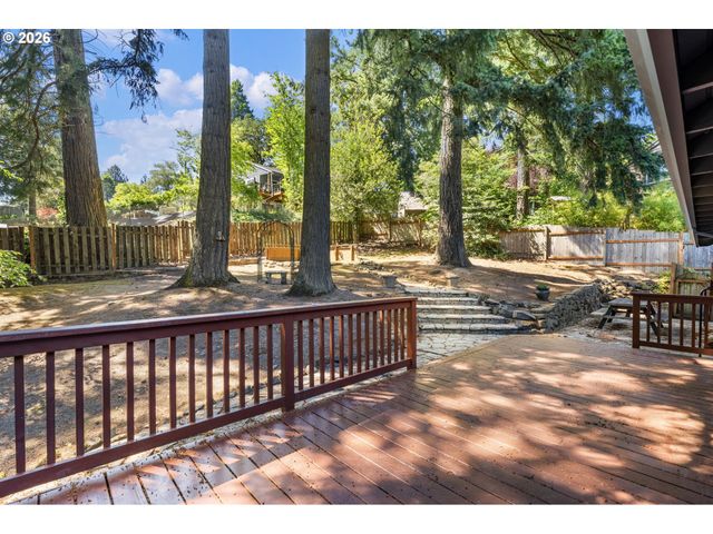 10203 Sw 59TH Pl, Portland, OR 97219