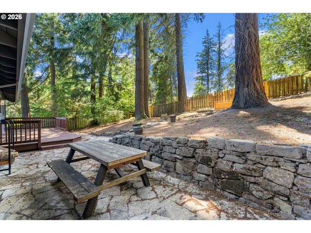 10203 Sw 59TH Pl, Portland, OR 97219