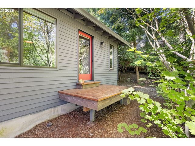 10203 Sw 59TH Pl, Portland, OR 97219