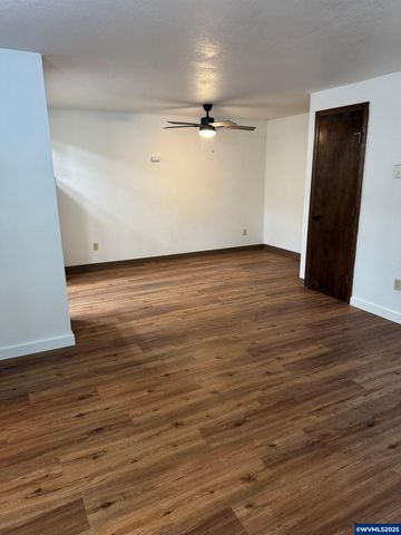 192 SE Atwood Av, Corvallis, OR 97333