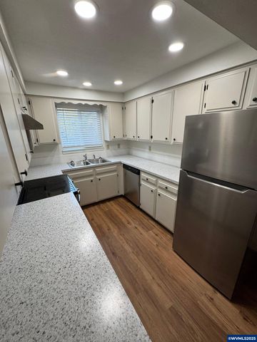 192 SE Atwood Av, Corvallis, OR 97333