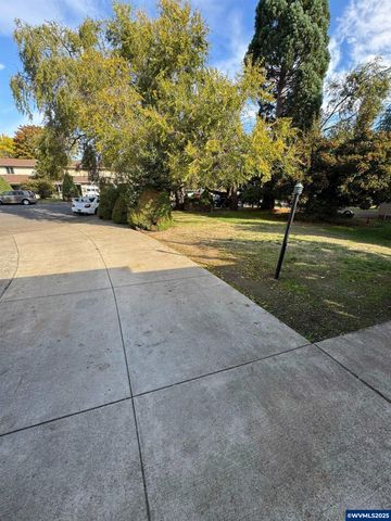 192 SE Atwood Av, Corvallis, OR 97333