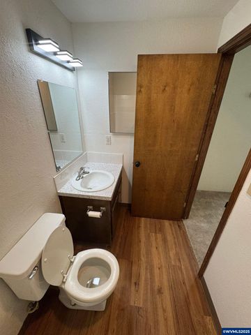 192 SE Atwood Av, Corvallis, OR 97333