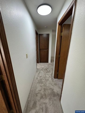 192 SE Atwood Av, Corvallis, OR 97333