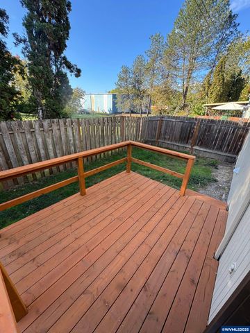 192 SE Atwood Av, Corvallis, OR 97333