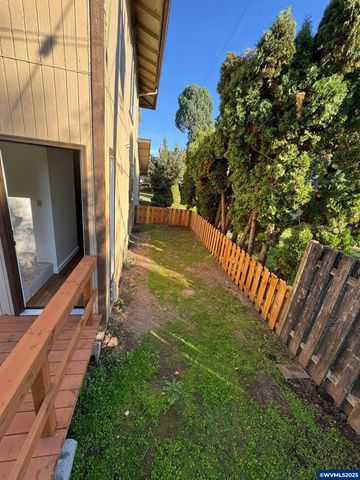 192 SE Atwood Av, Corvallis, OR 97333