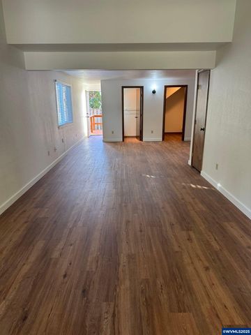 192 SE Atwood Av, Corvallis, OR 97333