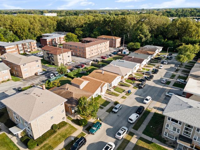13031 Honore Street, Blue Island, IL 60406