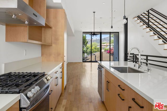 1411 Roca Lane, Los Angeles, CA 90041