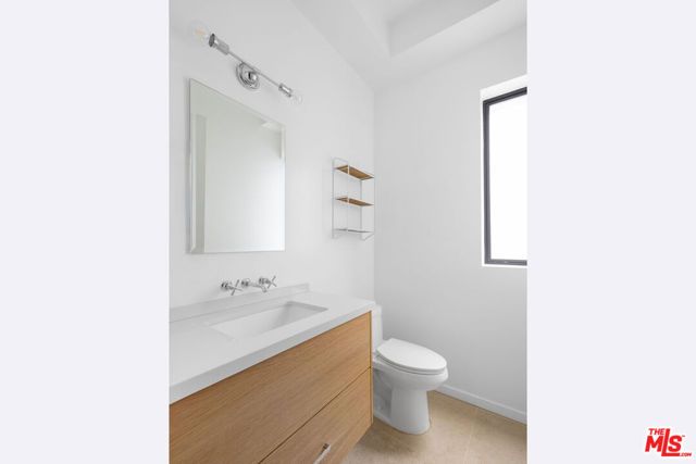 1411 Roca Lane, Los Angeles, CA 90041