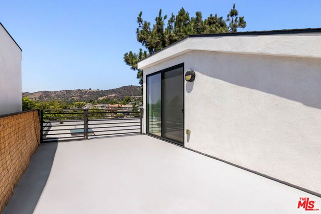 1411 Roca Lane, Los Angeles, CA 90041
