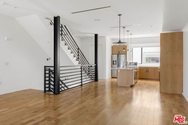 1411 Roca Lane, Los Angeles, CA 90041