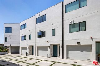 1411 Roca Lane, Los Angeles, CA 90041