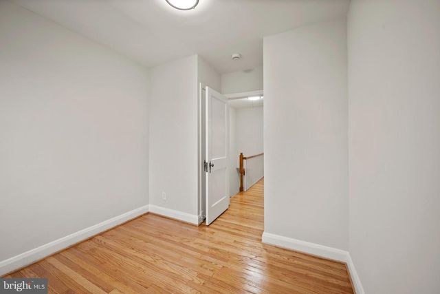 323 STRATFORD RD, Baltimore, MD 21228