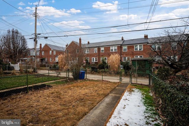 323 STRATFORD RD, Baltimore, MD 21228