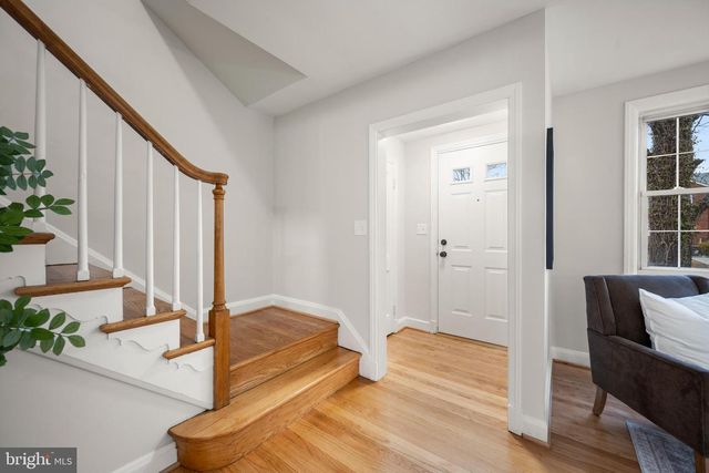 323 STRATFORD RD, Baltimore, MD 21228