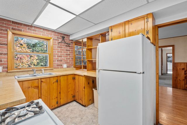 342 Grange Hall Road, Monroe, NH 03771