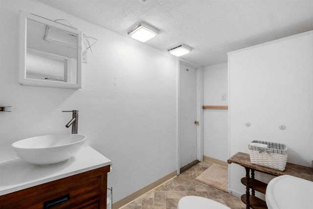 342 Grange Hall Road, Monroe, NH 03771