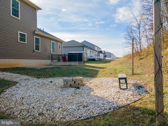 188 BRANT LN, Martinsburg, WV 25403