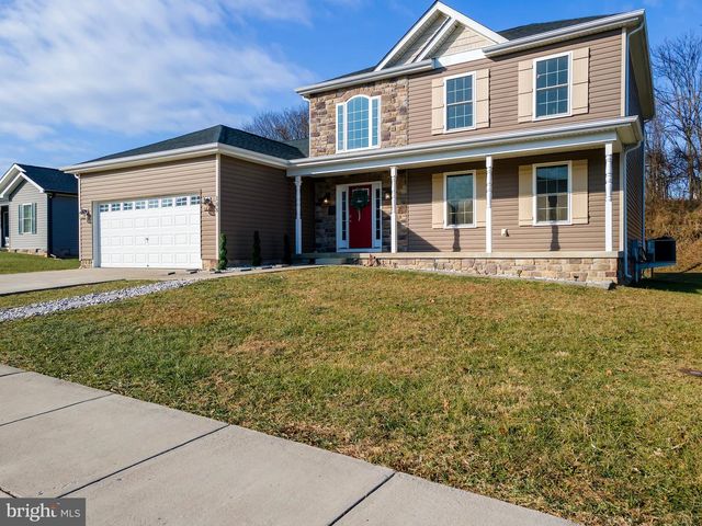 188 BRANT LN, Martinsburg, WV 25403