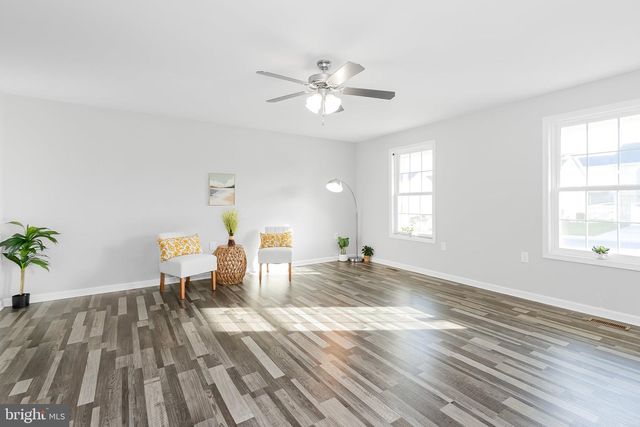 188 BRANT LN, Martinsburg, WV 25403