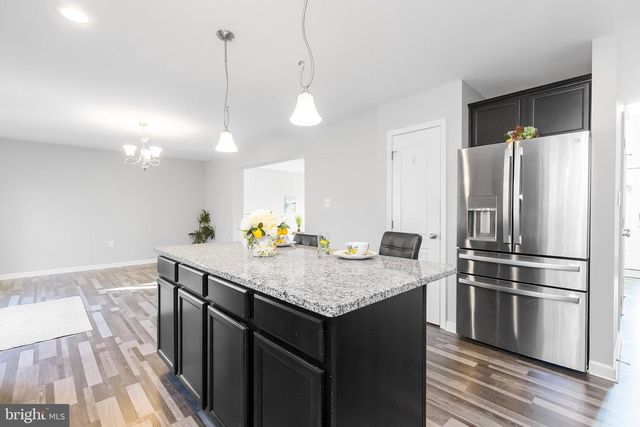 188 BRANT LN, Martinsburg, WV 25403