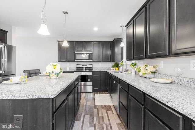 188 BRANT LN, Martinsburg, WV 25403