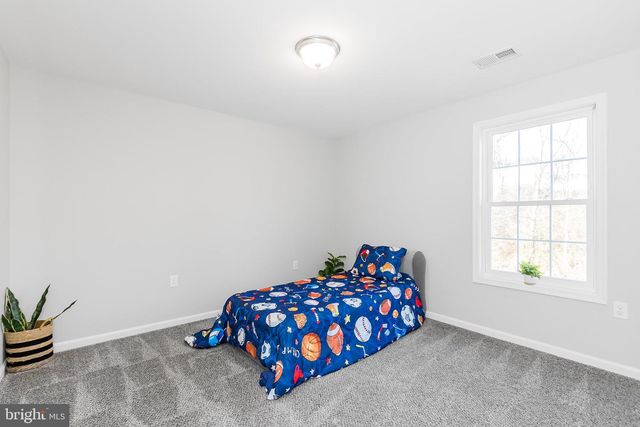 188 BRANT LN, Martinsburg, WV 25403